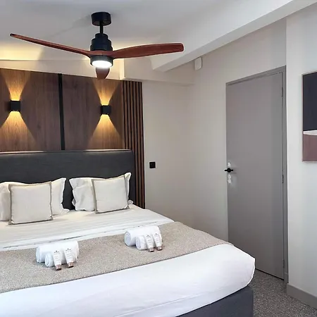 Peaceful Near Porte De Versailles *