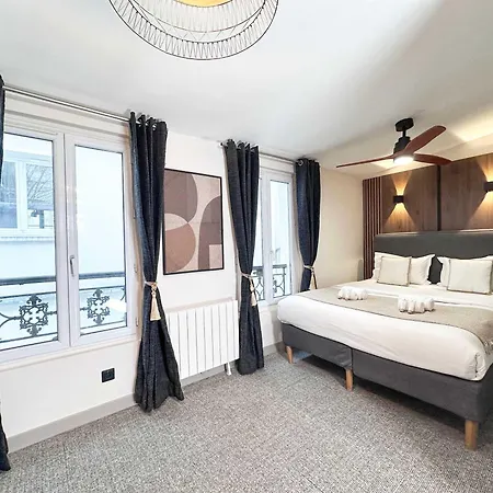 Peaceful Near Porte De Versailles